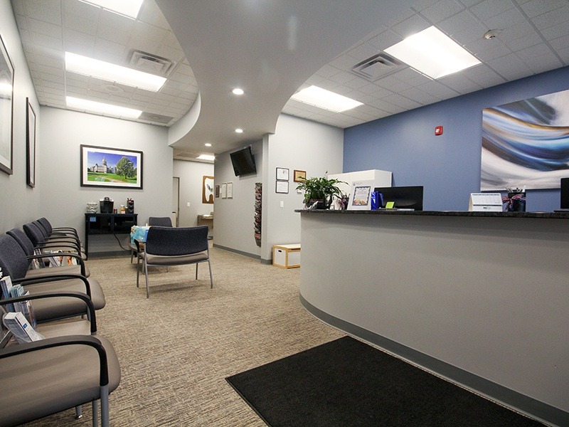 Four Town Dental front desk and waiting room